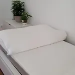Cozy Near Metro & Airport