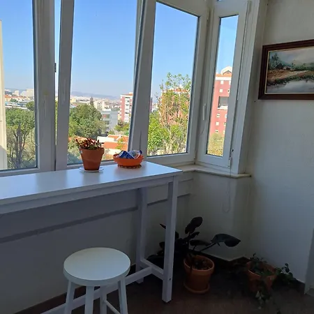 Cozy Near Metro & Airport